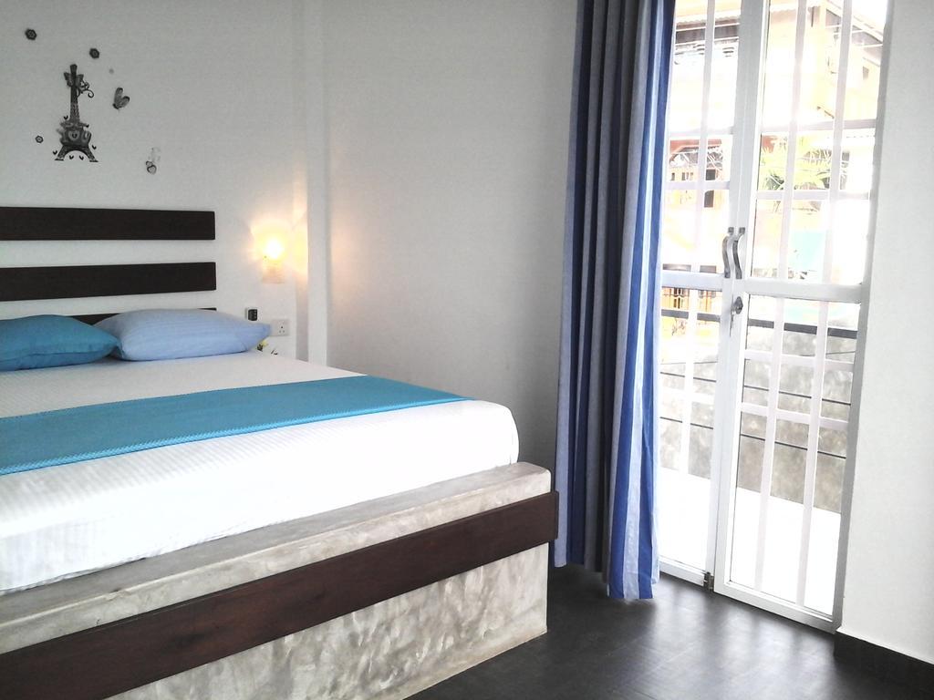 Petit Guest House Negombo Camera foto